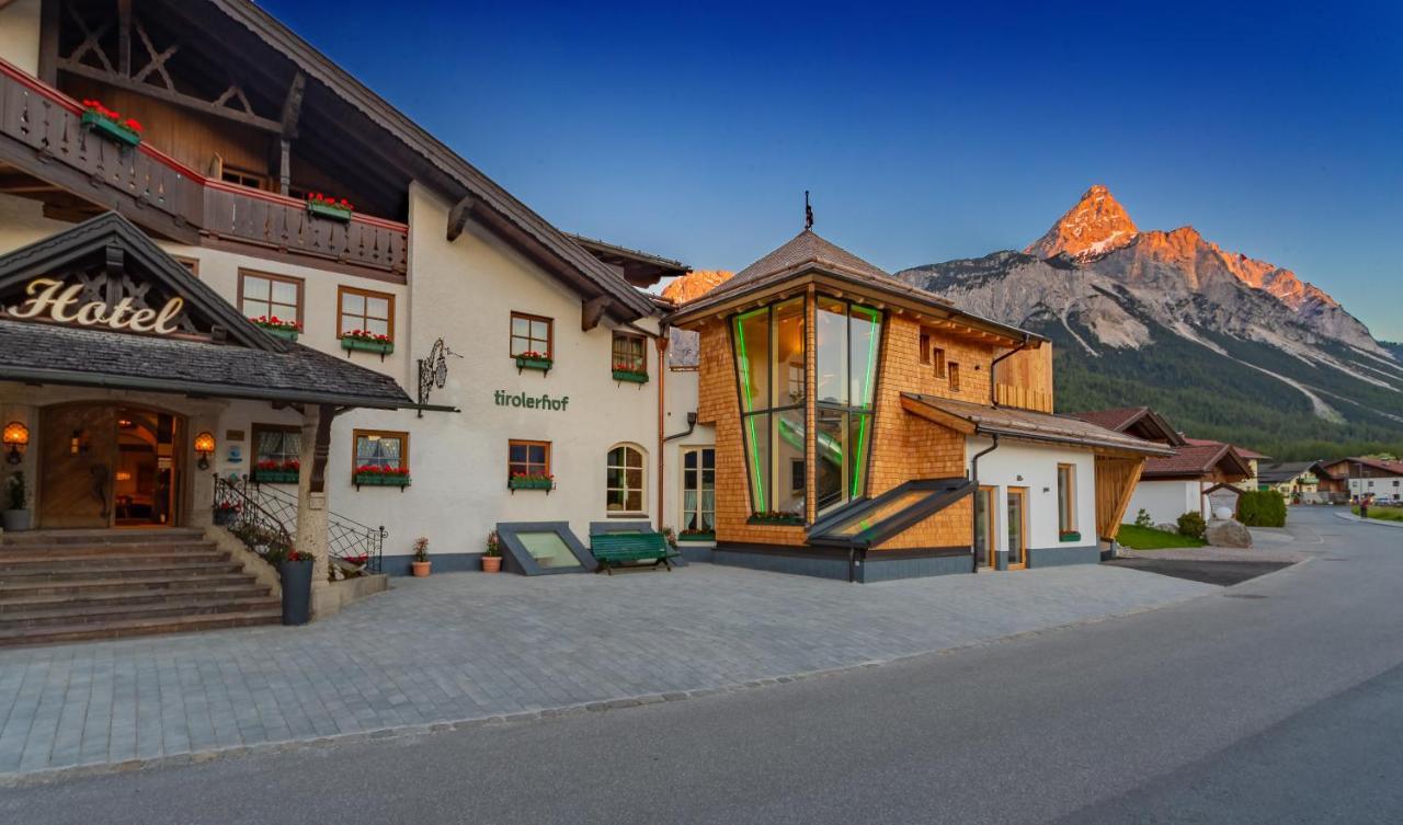 Hotel Tirolerhof - Familotel Zugspitze Ehrwald Esterno foto