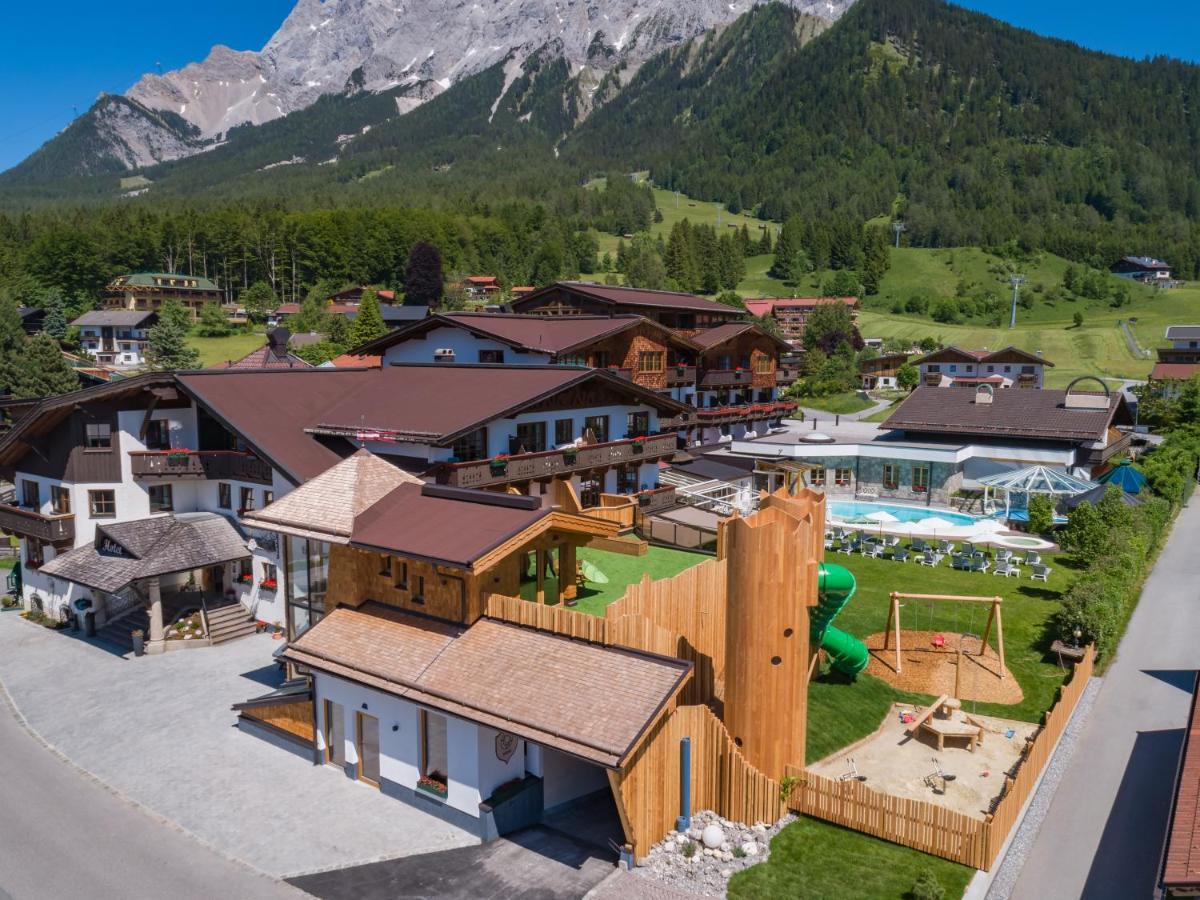 Hotel Tirolerhof - Familotel Zugspitze Ehrwald Esterno foto