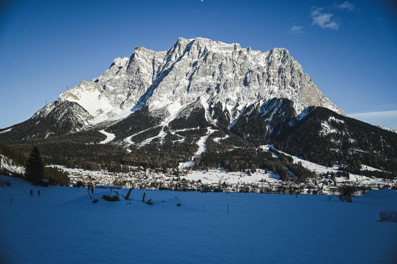 Hotel Tirolerhof - Familotel Zugspitze Ehrwald Esterno foto
