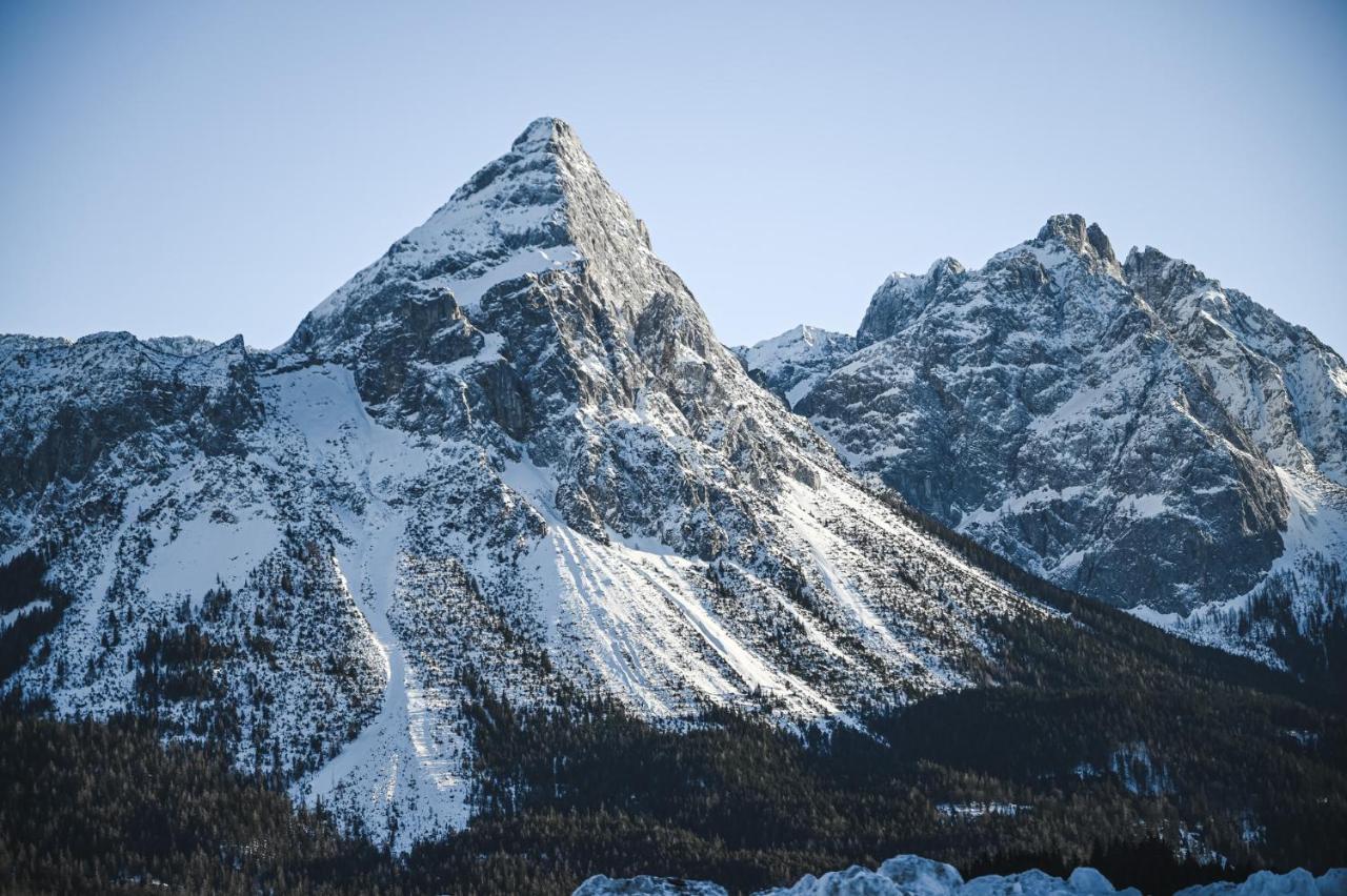 Hotel Tirolerhof - Familotel Zugspitze Ehrwald Esterno foto