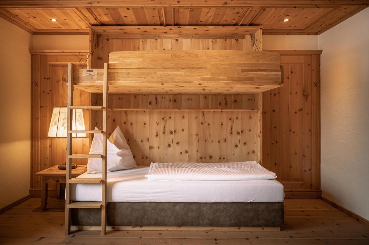Hotel Tirolerhof - Familotel Zugspitze Ehrwald Esterno foto
