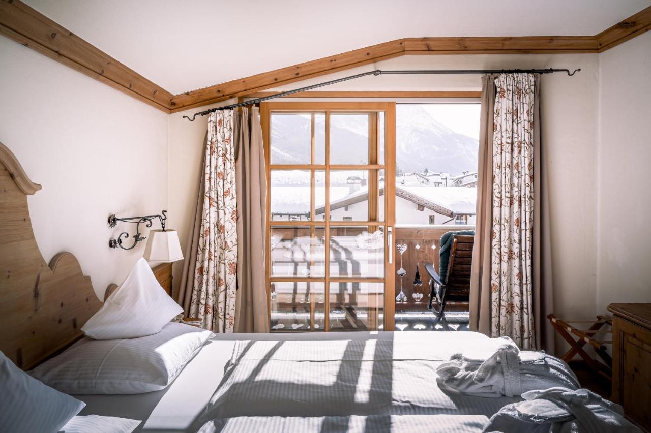Hotel Tirolerhof - Familotel Zugspitze Ehrwald Esterno foto