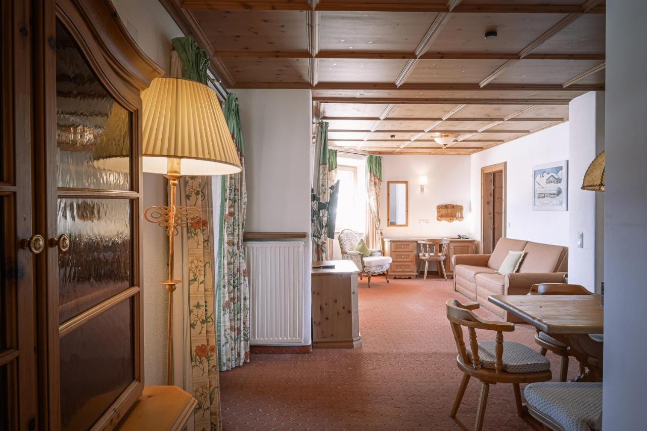 Hotel Tirolerhof - Familotel Zugspitze Ehrwald Esterno foto