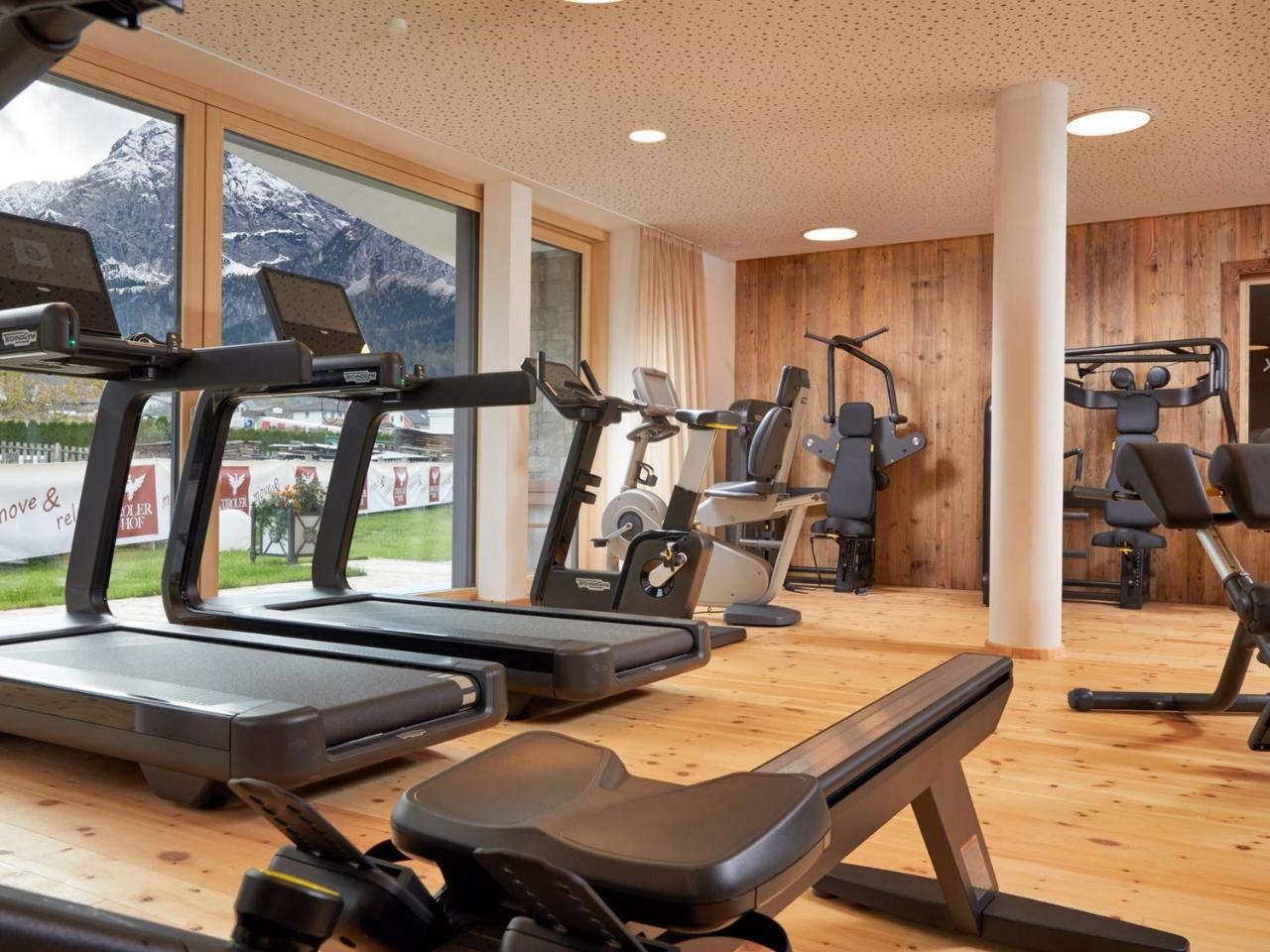Hotel Tirolerhof - Familotel Zugspitze Ehrwald Esterno foto